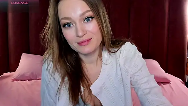 EvelynPoole online show from 04-05-26, 03:13