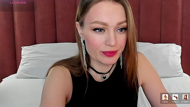 EvelynPoole online show from 04-14-26, 01:43