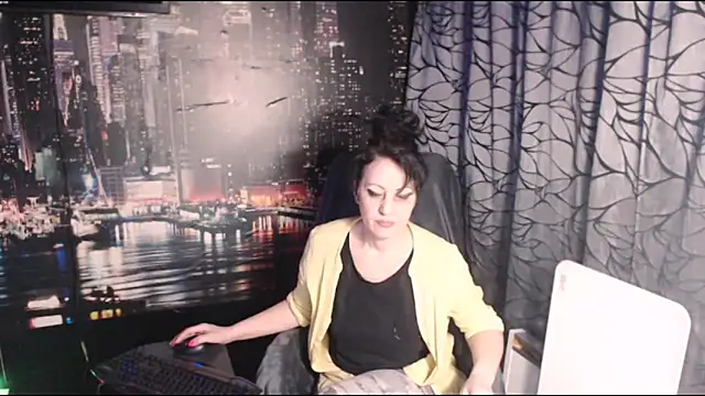 Snapshot of AMOURSWEET2025 chatting on 02-19-26, 06:05 AMOURSWEET2025 online show from 02-19-26, 06:05