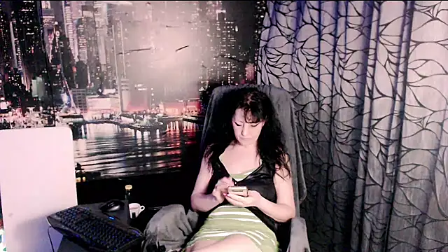 AMOURSWEET2025 online show from 03-19-26, 09:26