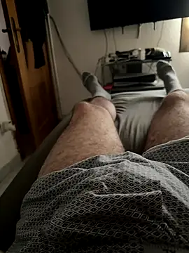 gigolobcn online show from 09-17-25, 01:24