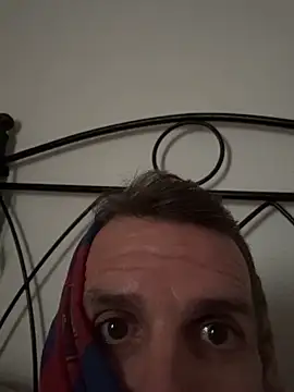 gigolobcn online show from 12-17-25, 02:55