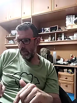 gigolobcn online show from 04-04-26, 04:52