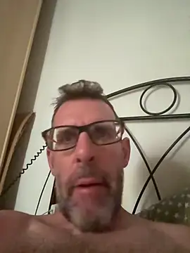 gigolobcn online show from 09-08-25, 05:23