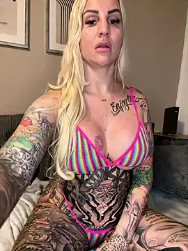 CoraDiamond online show from 01-11-26, 12:50