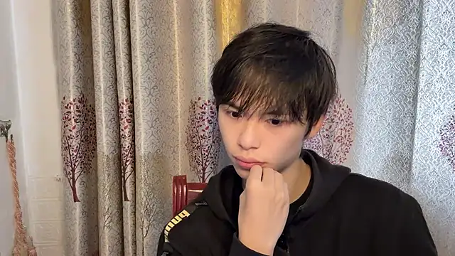 w5206t online show from 10-27-25, 04:24