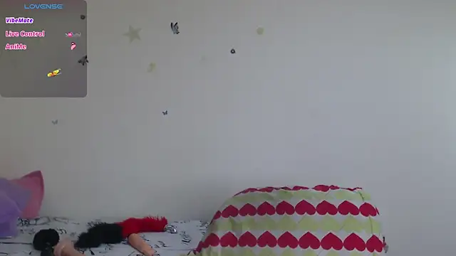 evangeline lover online show from 12-17-25, 01:49