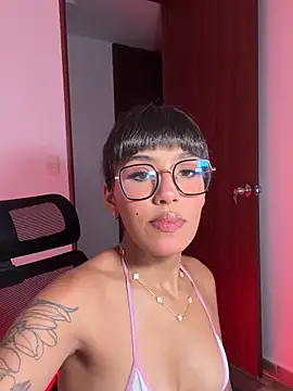 Danicute  online show from 10-09-25, 05:19