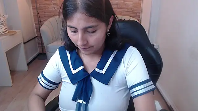 Snapshot of Gumball_b chatting on 09-24-25, 03:24 Gumball b online show from 09-24-25, 03:24