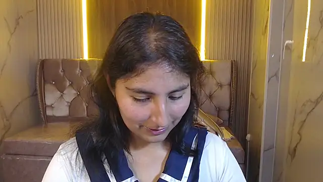 Snapshot of Gumball_b chatting on 11-24-25, 03:17 Gumball b online show from 11-24-25, 03:17