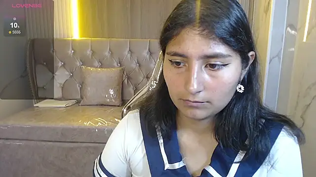 Snapshot of Gumball_b chatting on 12-22-25, 03:06 Gumball b online show from 12-22-25, 03:06