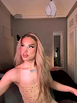 Snapshot of lacattiva chatting on 11-26-25, 08:09 lacattiva online show from 11-26-25, 08:09