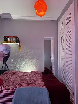 Snapshot of lacattiva chatting on 02-16-26, 03:54 lacattiva online show from 02-16-26, 03:54