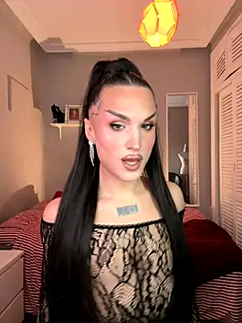 Snapshot of lacattiva chatting on 12-01-25, 08:32 lacattiva online show from 12-01-25, 08:32