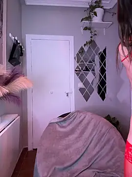 Snapshot of lacattiva chatting on 09-09-25, 08:29 lacattiva online show from 09-09-25, 08:29