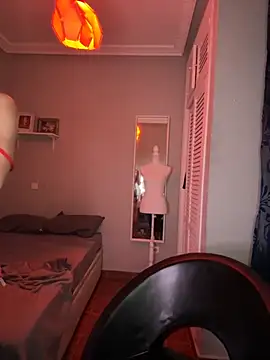 Snapshot of lacattiva chatting on 09-15-25, 07:36 lacattiva online show from 09-15-25, 07:36