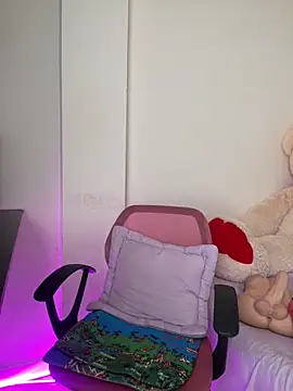 Snapshot of Zara_Bel chatting on 02-11-26, 06:19 Zara Bel online show from 02-11-26, 06:19