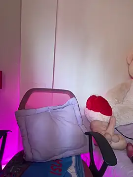 Snapshot of Zara_Bel chatting on 01-18-26, 06:11 Zara Bel online show from 01-18-26, 06:11