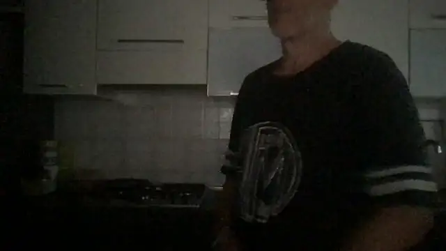 Axl hot online show from 06-24-26, 04:27