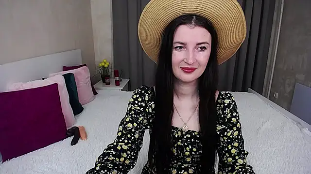 EvelinCuper online show from 11-28-25, 06:24