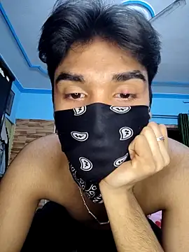 Snapshot of Drakyguy chatting on 11-26-25, 02:06 Drakyguy online show from 11-26-25, 02:06