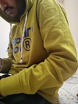 Snapshot of Drakyguy chatting on 01-07-26, 11:26 Drakyguy online show from 01-07-26, 11:26