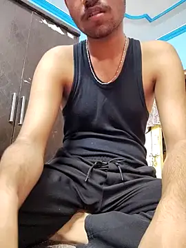 Snapshot of Drakyguy chatting on 11-23-25, 07:07 Drakyguy online show from 11-23-25, 07:07