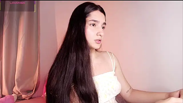 dulceangel   online show from 11-04-25, 04:16