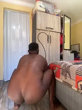 Snapshot of Dynamite_cums_in_size_2 chatting on 02-06-26, 07:04 Dynamite cums in size 2 online show from 02-06-26, 07:04