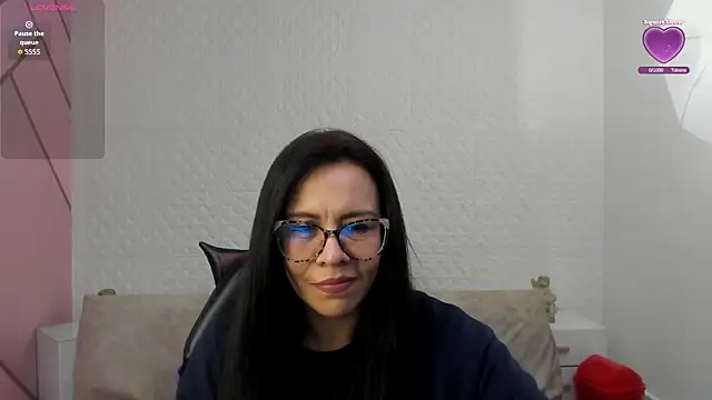 Snapshot of Eva_mermaid chatting on 02-12-26, 02:17 Eva mermaid online show from 02-12-26, 02:17