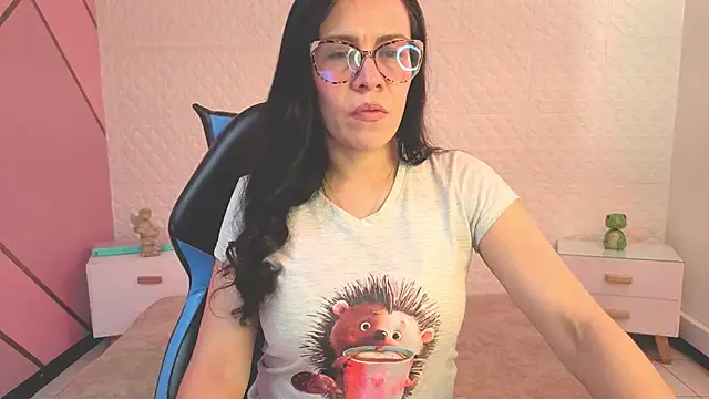 Eva mermaid online show from 05-15-26, 02:59