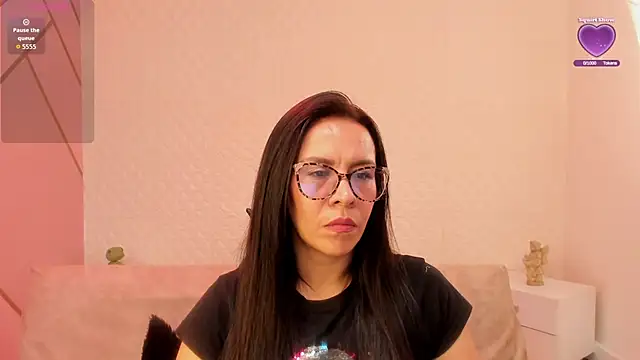 Snapshot of Eva_mermaid chatting on 02-11-26, 02:17 Eva mermaid online show from 02-11-26, 02:17