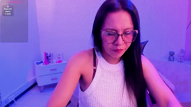 Snapshot of Eva_mermaid chatting on 02-14-26, 02:17 Eva mermaid online show from 02-14-26, 02:17