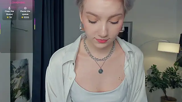 OdelynaAsp online show from 10-23-25, 12:37