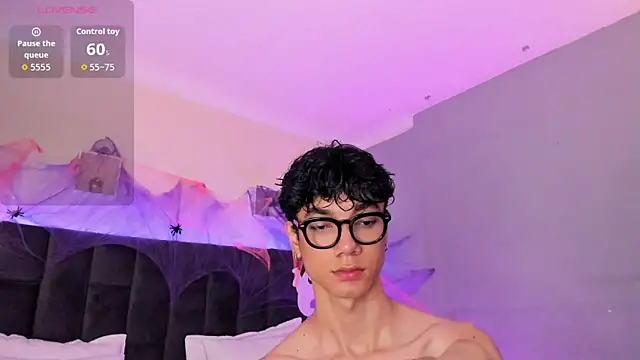 Phillicious   online show from 10-11-25, 09:05