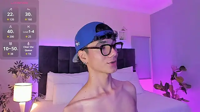 Phillicious   online show from 11-10-25, 09:31