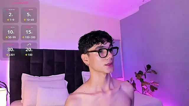 Phillicious   online show from 11-05-25, 10:57