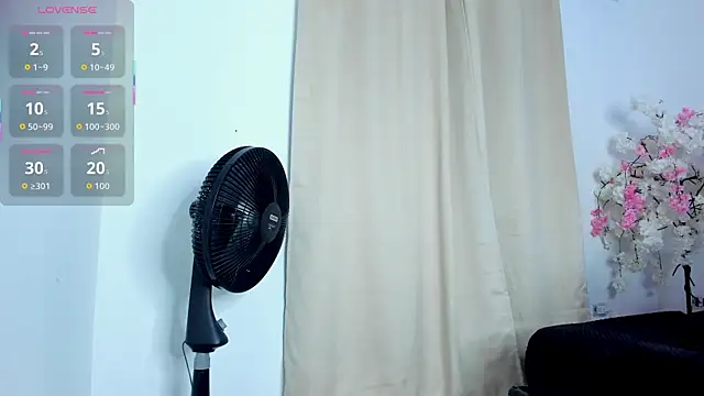 ashly pnik1 online show from 02-18-26, 03:04