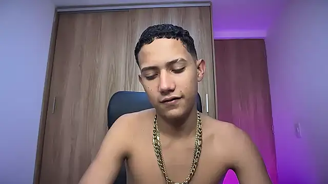 Toy boy777 online show from 02-22-26, 12:13