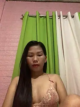 Snapshot of Cleo17 chatting on 06-22-26, 11:51 Cleo17 online show from 06-22-26, 11:51