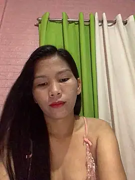 Snapshot of Cleo17 chatting on 06-10-26, 02:07 Cleo17 online show from 06-10-26, 02:07