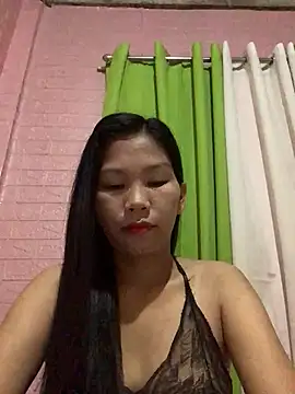 Snapshot of Cleo17 chatting on 07-10-26, 01:44 Cleo17 online show from 07-10-26, 01:44