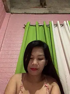 Snapshot of Cleo17 chatting on 07-17-26, 02:14 Cleo17 online show from 07-17-26, 02:14
