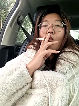 sisi-maiden online show from 03-04-26, 12:40