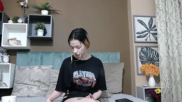 DashaFlame online show from 06-17-26, 11:47