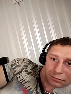 Dawidwi493  online show from 04-14-26, 04:34
