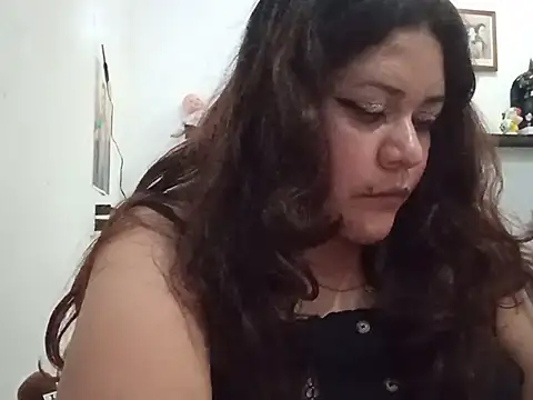 Snapshot of Kitty_WetXxX chatting on 07-17-26, 02:09 Kitty WetXxX online show from 07-17-26, 02:09