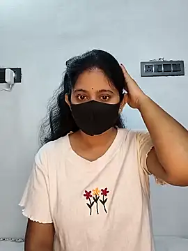Snapshot of Your-Vedika chatting on 10-19-25, 04:26 Your-Vedika online show from 10-19-25, 04:26