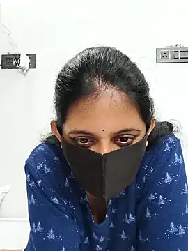 Snapshot of Your-Vedika chatting on 09-19-25, 06:56 Your-Vedika online show from 09-19-25, 06:56