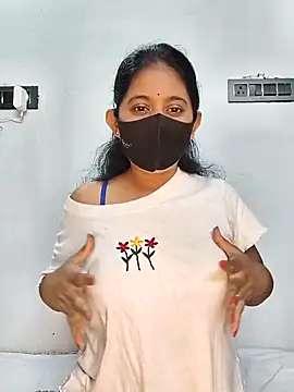 Snapshot of Your-Vedika chatting on 10-10-25, 06:47 Your-Vedika online show from 10-10-25, 06:47